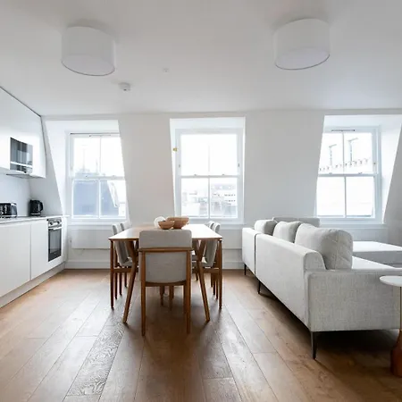 Two Luxury 2 Bedroom Duplex Apartments Holborn London